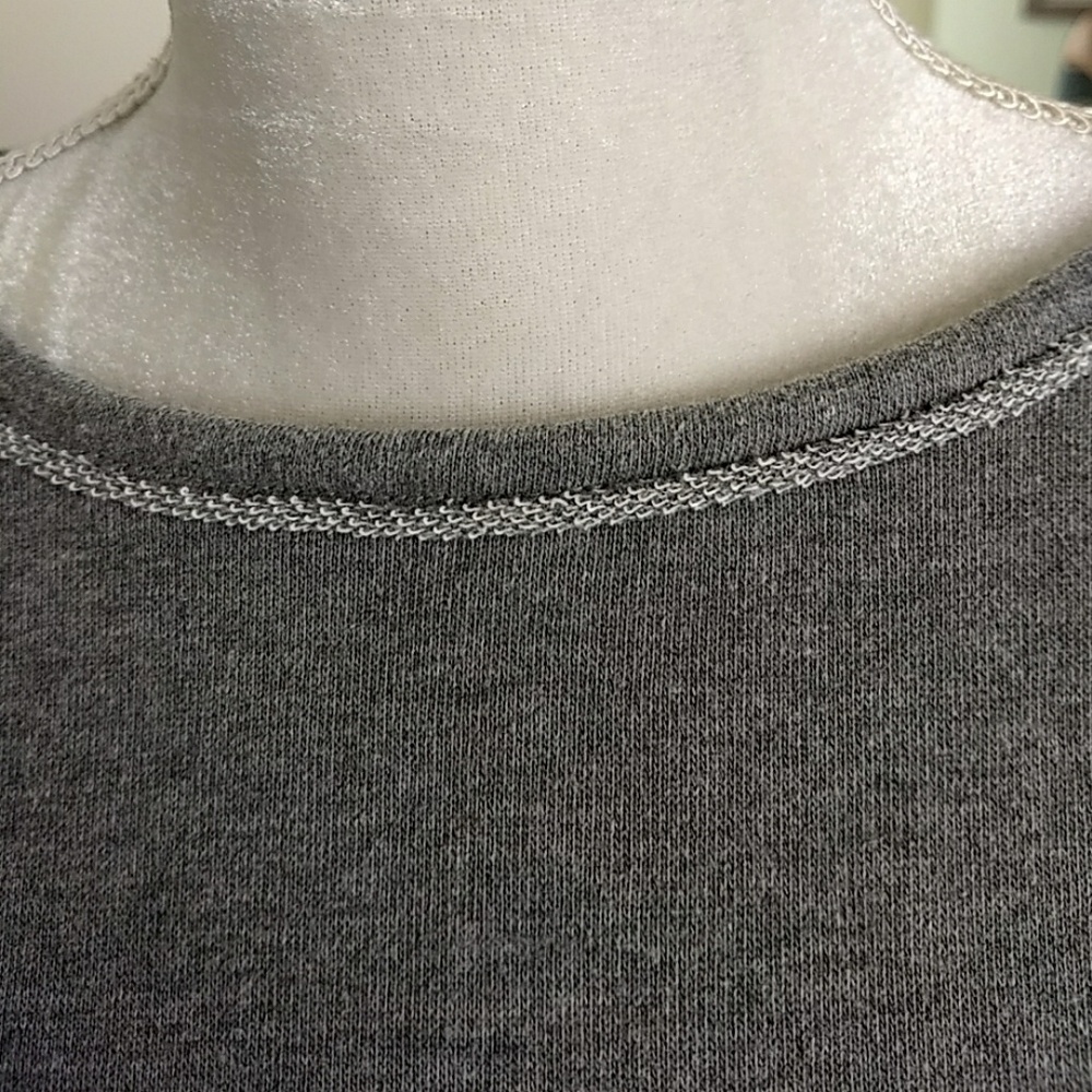 Sweater - Picture 4 of 7
